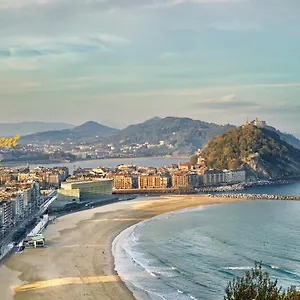 Near Sea - By Sansebastianapartments-es , San Sebastian Spain