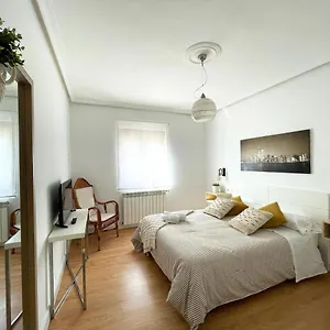 Lore - Parking Y Bicis Gratis , San Sebastian Spain